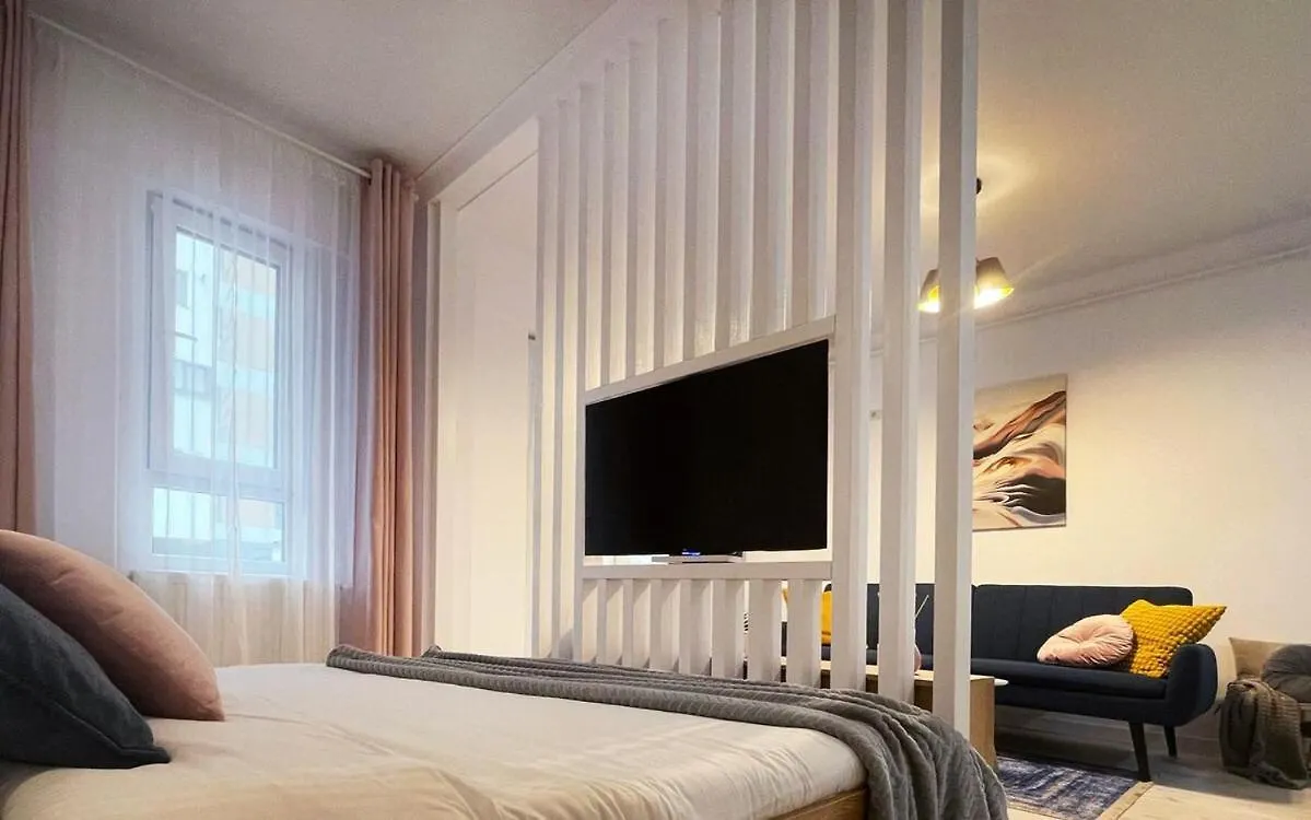 Relax And Cozy Studio Espresso And Private Parking Bucharest